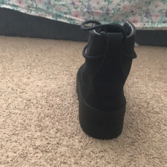 Fear of god Hiking Boots - Picture 4 of 4